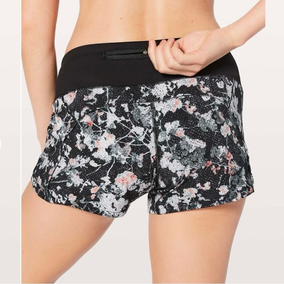 Lululemon Run Times Short II 4" Spring Bloom Multi / Black Sz 6 *I23 - Picture 1 of 4